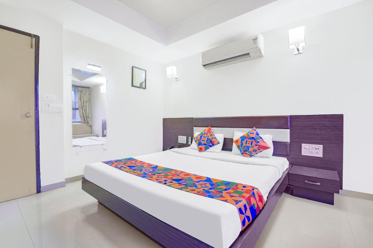 Fabhotel Skyland Ahmadábád Kültér fotó